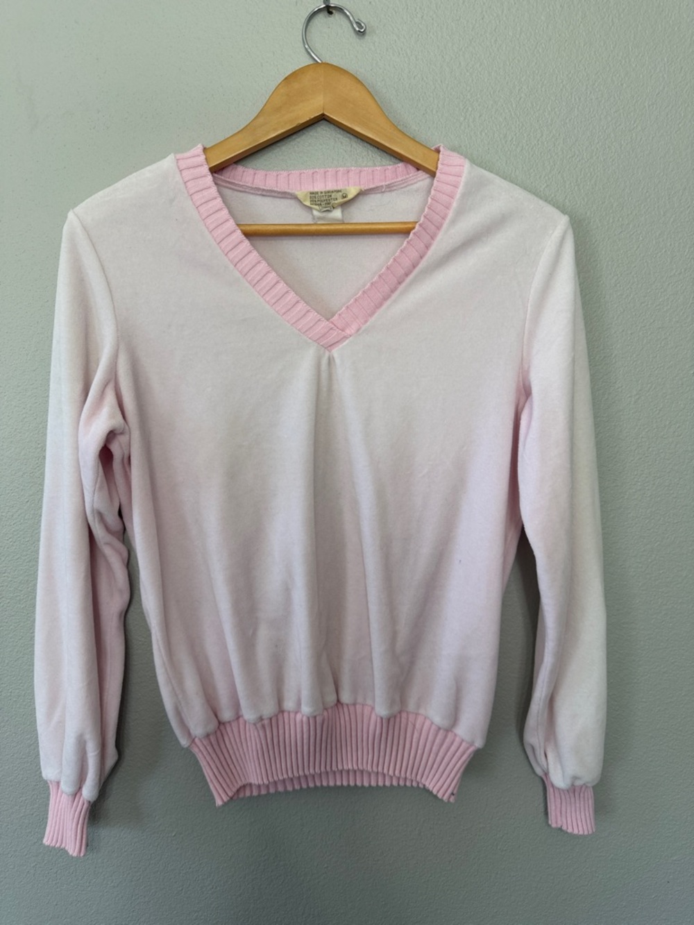 VTG Sears Women's Light Pink V-Neck Pullover Sweater Medium Nostalgic Granny